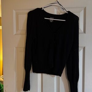 Chic Black V-Neck Sweater